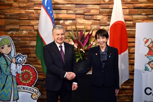Ўзбекистон Президенти ва Япония Бош вазири икки томонлама муносабатларни кенгайтирилган стратегик шериклик даражасига олиб чиқдилар