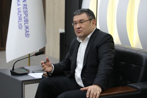 Айни дақиқаларда Энергетика вазири Жўрабек Мирзамаҳмудовнинг ёшлар билан навбатдаги очиқ мулоқоти бўлиб ўтмоқда