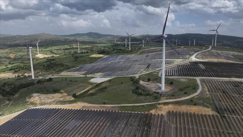 Jahonda qayta tiklanuvchi energiya manbalari generatsiyasining ulushi 49%ga yetdi