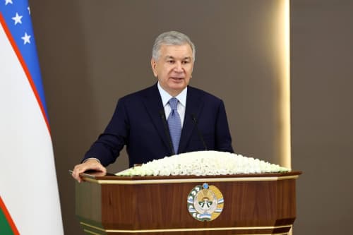 Президент Шавкат Мирзиёев раислигида Тошкент шаҳрини ижтимоий-иқтисодий ривожлантириш, инвестиция ва бандликни ошириш, маҳаллаларда замонавий инфратузилма яратиш масалалари бўйича йиғилиш бўлиб ўтди.