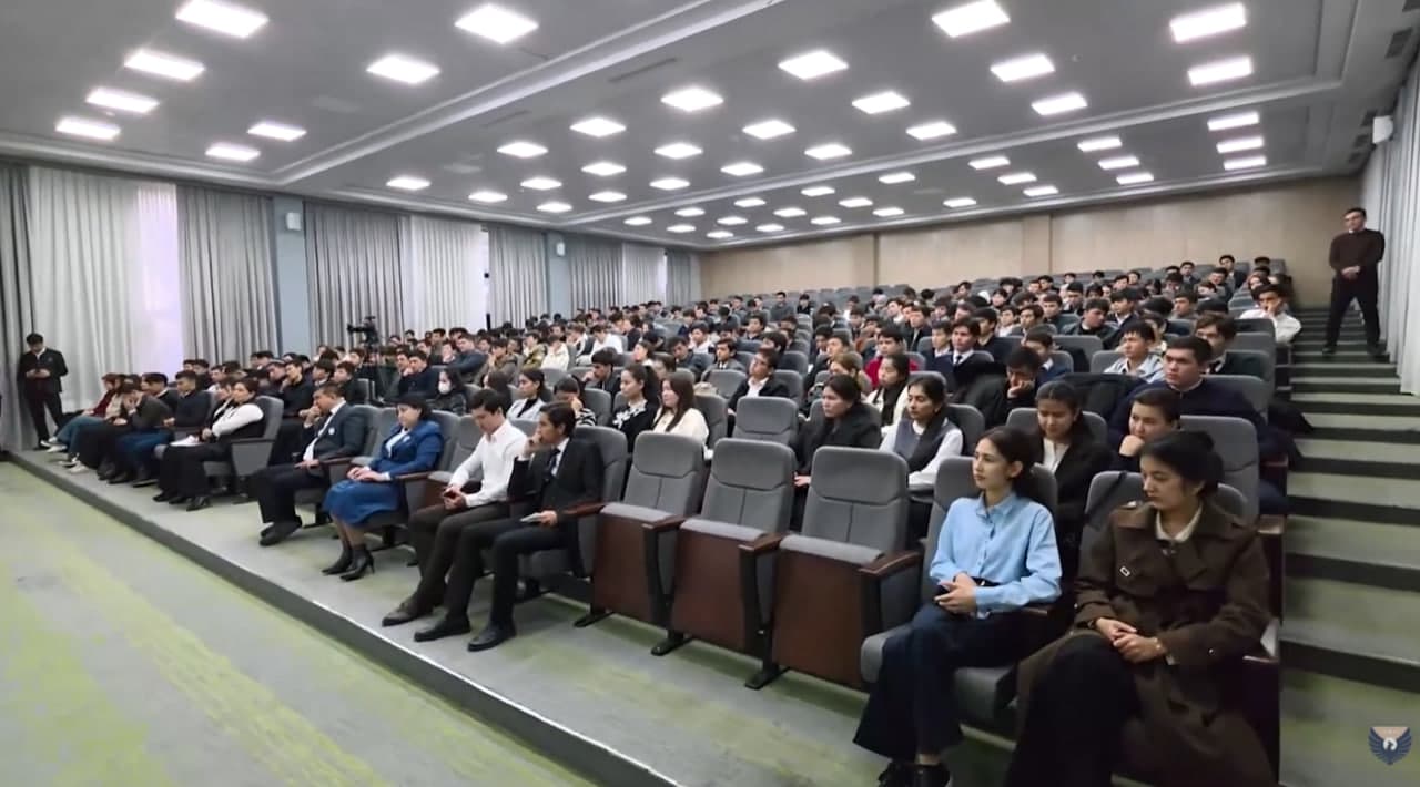 Konstitutsiya yoshlar nigohida 