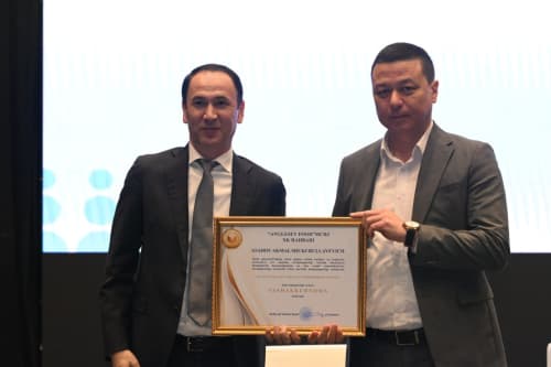 “Soliq forumi” doirasida 2025-yil yakunlari bo‘yicha ilg‘or va faol tadbirkorlik subyektlarini taqdirlash marosimi ham o‘tkazildi.