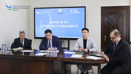 «Раҳбар ва ёшлар» учрашуви бўлиб ўтди