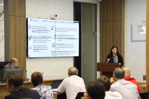 A Seminar on Combating Corruption Held at the Ministry of Mining Industry and Geology