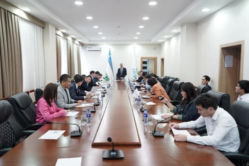 Discussion on the status of groundwater use and protection held at a committee of the Legislative Chamber of the Oliy Majlis