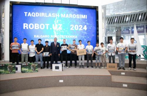 Awarding ceremony for the winners of the Robot.uz-2024 robotics competition took place