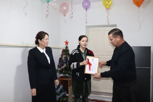 Qońırat rayonında 7 jasqa jańa úydiń giltleri tapsırıldı