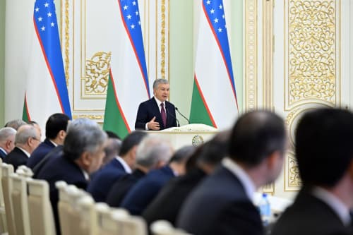 Sırtqı isler ministrligi hám sırt eldegi diplomatiyalıq wákilxanalardıń jumısın jańasha shólkemlestiriw wazıypaları belgilep alındı.