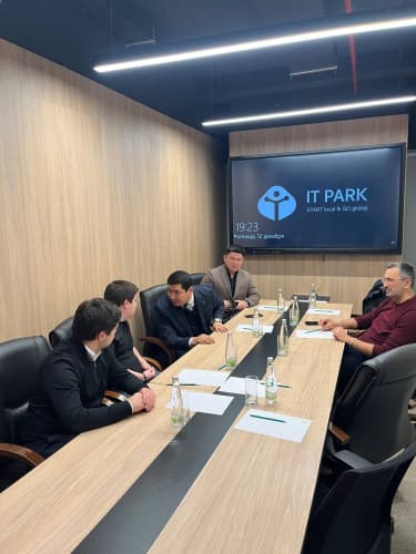 Uchrashuv bo'lib o'tdi