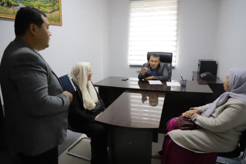 Xalıq penen ashıq sáwbet dawam etpekte