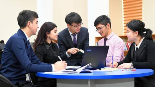 Bugun - Yoshlar kuni 