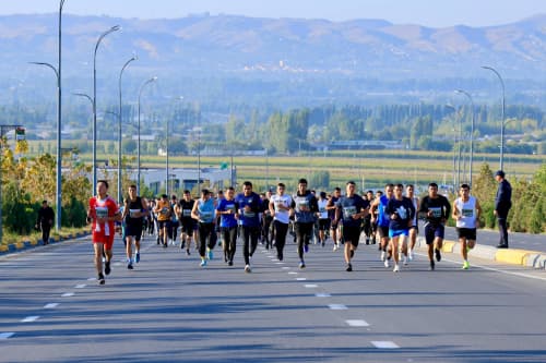 Andijonda ommaviy yugurish marafonlari o‘tkazildi