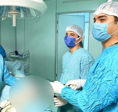 Бухоро шаҳри: филиалда илк бор ўткир ичак тутилишида кам инвазив жарроҳлик амалиёти бажарилди