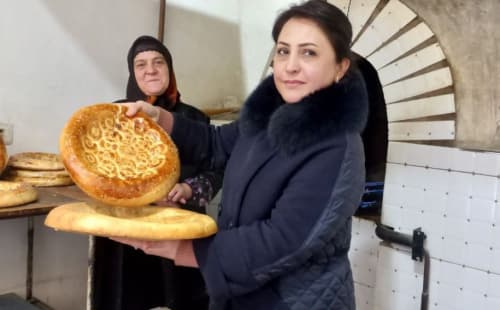 Buxoro shahri: “Xoʻja Gʻunjoriy” mahallasida xotin-qizlar biznes tashabbuslari qoʻllab-quvvatlanmoqda