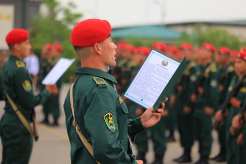 Buxoroda ham yosh askarlar qasamyod qabul qildi