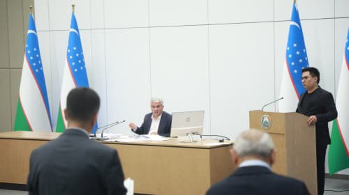 “Hokimlik soati”: hudud va tarmoqlarda iqtisodiy oʻsishni taʼminlash, “xufiyona iqtisodiyot”ni qisqartirish,  jinooyatchilikka qarshi kurashish, ijro intizomi holati va boshqa dolzarb masalalar muhokama qilindi
