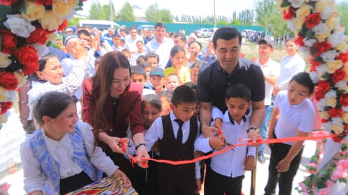 Olotda mahalla kutubxonasi ochildi 