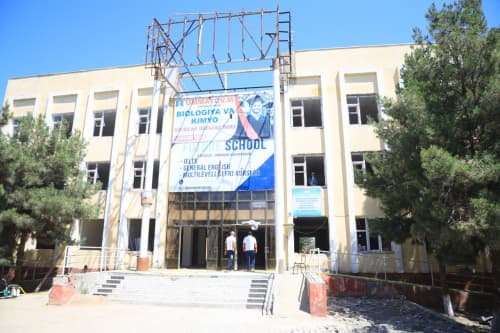 Vobkent: Xayrxushdagi 25-sonli maktab yangicha qiyofa kasb etmoqda