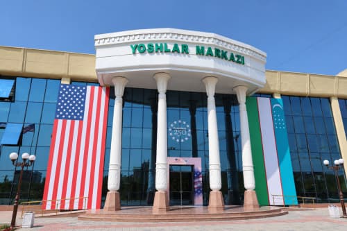 Buxoroda “Freedom 250 Roadshow” koʻchma koʻrgazmasi oʻtkazilmoqda