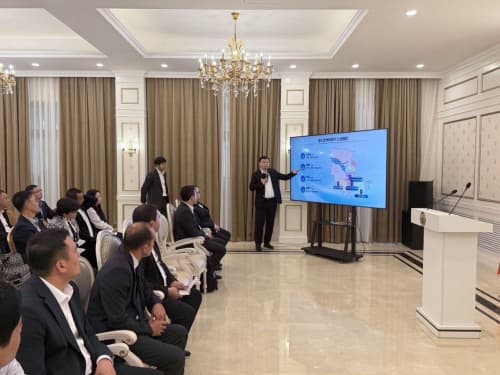 Pekinda Jizzax viloyatining investitsion salohiyati taqdim etildi 