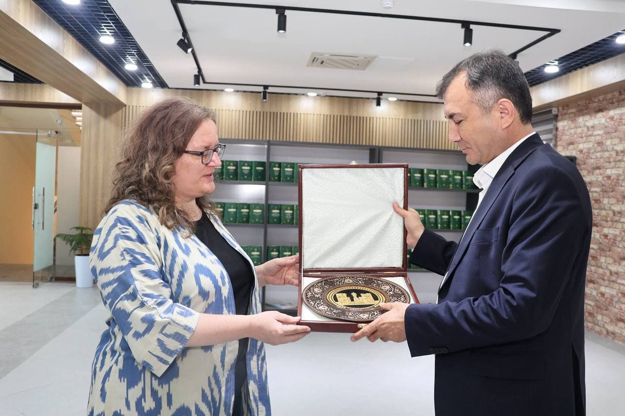 Murotjon Azimov BMTning O‘zbekistondagi doimiy koordinatori bilan uchrashdi