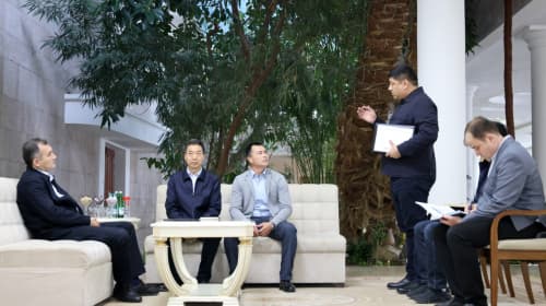 Муротжон Азимов хорижий инвесторлар билан учрашди
