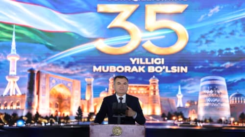 Qashqadaryo viloyati hokimi Azimov Murotjon Berdialiyevichning yurtimiz mustaqilligining 35 yilligi munosabati bilan viloyatimiz ahliga bayram tabrigi