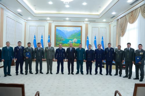 Navoiy viloyati hokimligida soha xodimlarini taqdirlash marosimi bo‘lib o‘tdi