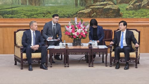 Делегациянинг Хитой сафари давом этмоқда