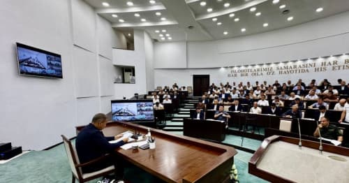 “Hokim soati”: ijro intizomi va murojaatlar bilan ishlash masalasi tanqidiy muhokama qilindi