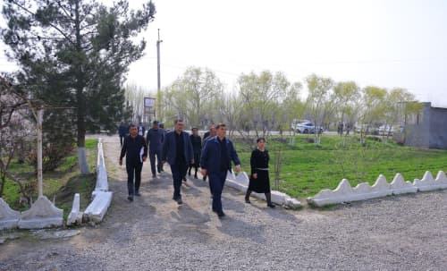 Мингбулоқ туманида “Янги Ўзбекистон қиёфасидаги маҳалла” дастури доирасида амалга оширилаётган ишлар билан танишилди.