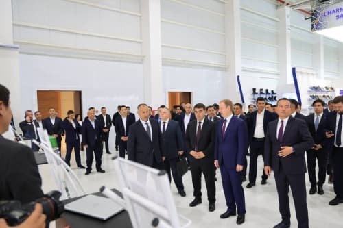 O‘zbekiston va Rossiya hududlari Kengashining III yig‘ilishida Namangan viloyati delegatsiyasi faol qatnashmoqda