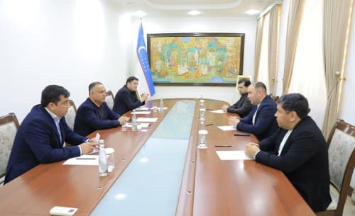 AT xizmatlari eksporti muhokama qilindi