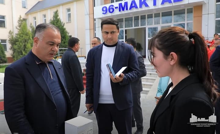 Viloyat hokimi ishtixonlik yoshlar bilan ochiq muloqot o‘tkazdi