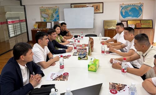 Samarqand viloyati hokimi o‘rinbosari Xurshidbek Samiyev boshchiligidagi viloyatimiz delegatsiyasining Xitoy Xalq Respublikasining Xiamen shahridagi amaliy uchrashuvlari davom etmoqda.