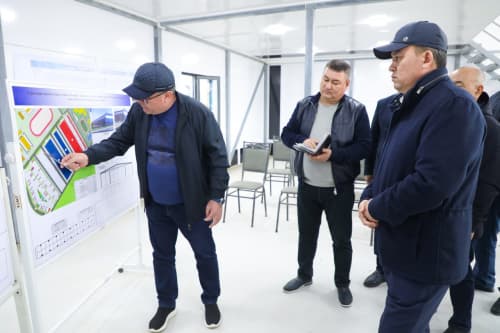 Термиз туманидаги "Техно Парк" ва ёшлар саноат зонасида амалга оширилаётган лойиҳалар ижроси ўрганилди