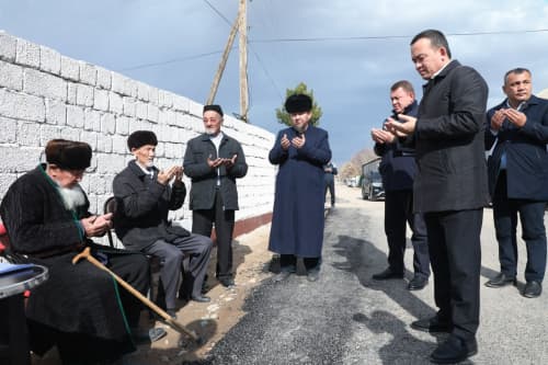 Денов туманининг Чуқурқишлоқ маҳалласида белгиланган вазифалар ижроси ўрганилди