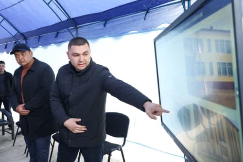 Сурхондарёлик яна бир тадбиркор ўзи ўқиган мактабни таъмирламоқда