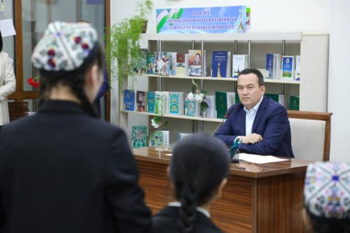 "Ёш китобхон" танлови ғолиблари тақдирланди, ҳудудларга "Китоблар карвони" йўл олди