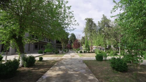 Termiz shahrida cherkovni ta’mirlash, renovatsiya hamda tadbirkorlik loyihalari ijrosi o‘rganildi