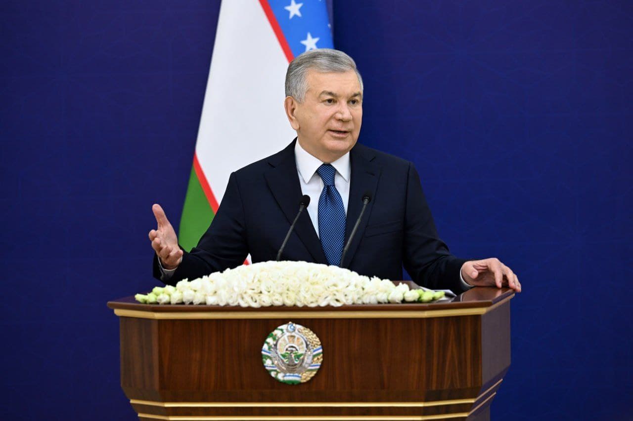 “Bugun sizlar bilan viloyatni yanada rivojlantirish, aholi va tadbirkorlarni og‘irini yengil, uzog‘ini yaqin qilish bo‘yicha katta-katta reja va maqsadlarni belgilab oldik. 