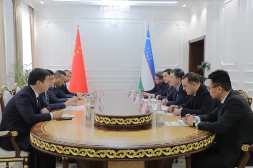 Bugun viloyat hokimligida viloyat hokimi Erkinjon Turdimov Xitoy Xalq Respublikasining mamlakatimizdagi Favqulodda va Muxtor elchisi Yuy Szyun bilan uchrashuv o‘tkazdi.