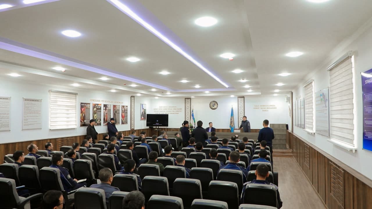 Profilaktika inspektorlari bilan ochiq muloqot o‘tkazildi