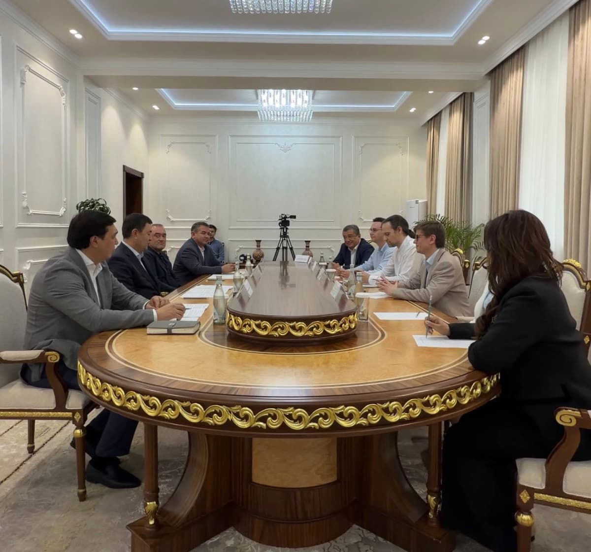 Yangi sheriklik, yangi ishlab chiqarish: “Farmak” bilan muzokaralar
