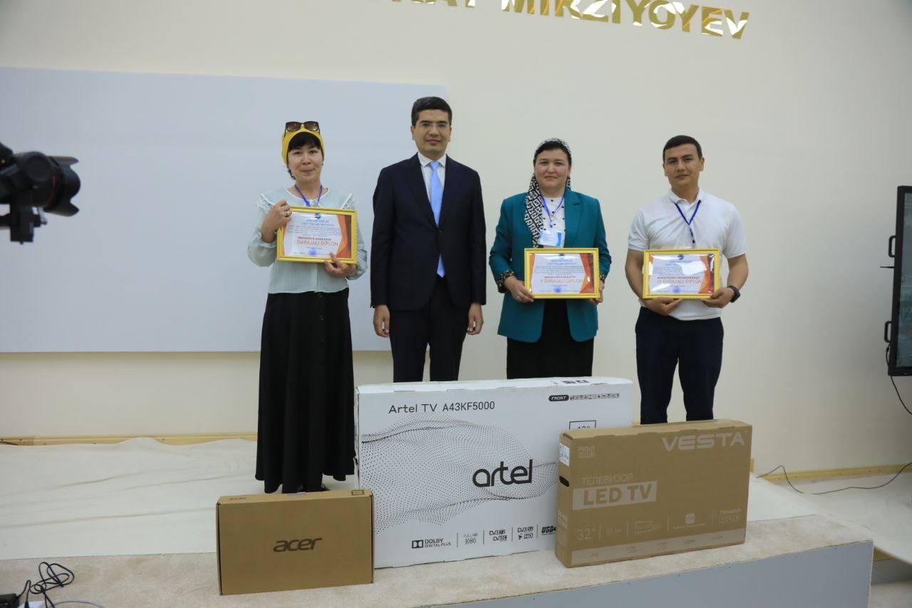 English Language Olympiad for the Rector's Prize of the Andijan State Institute of Foreign Languages was held