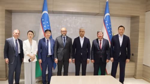 Transport vaziri o‘rinbosari OIIB vitse-prezidenti bilan uchrashdi