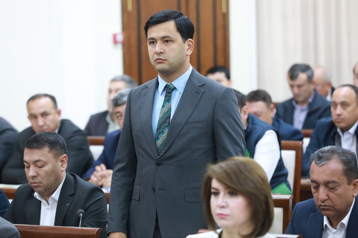 Юлдошов Маҳмуд Маъруф ўғли