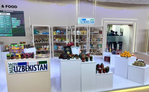 Pokistonning Islomobod shahrida “Made in Uzbekistan” nomi ostida o‘tkazilayotgan ko‘rgazmada O‘zbekistonning meva-sabzavot va oziq-ovqat mahsulotlari alohida e’tibor markazida turibdi