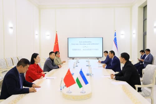 Вилоят ҳокими Хайрулло Бозоров Хитойнинг “Xinjiang Weijie Investment Holding Group” компанияси раҳбари Мао Ци бошчилигидаги делегацияни қабул қилди