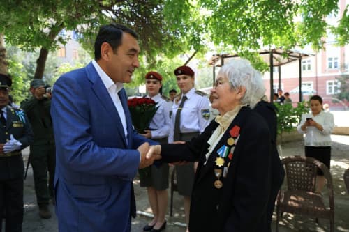 Ветеранам войны из Ферганы вручены подарки от Президента